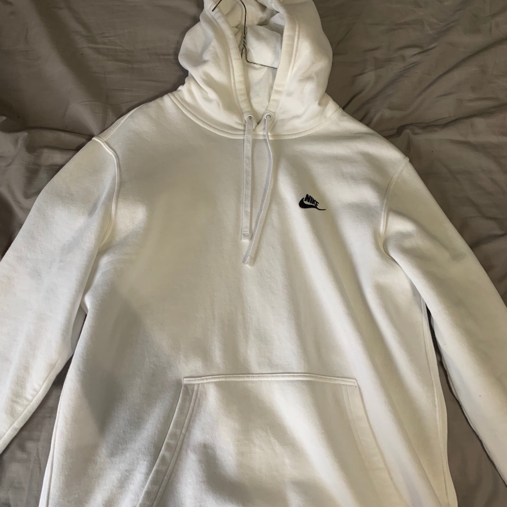 White Nike Hoodie Large